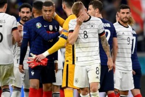 【复盘】想“死”里逃生，德国队表现“及格”是不够的