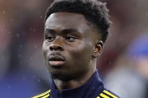 乐鱼体育-鲁尼：萨卡本赛季确实状态不佳，但也要看到他身上的压力